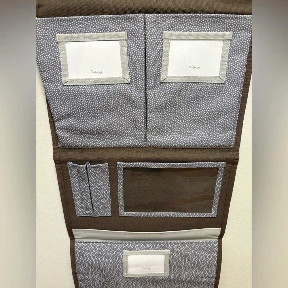 Set of two wall mount thirty-one organizers, eight pockets, brown dot pattern